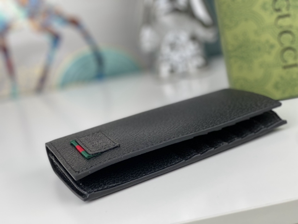 グッチ財布コピー側面デザイン